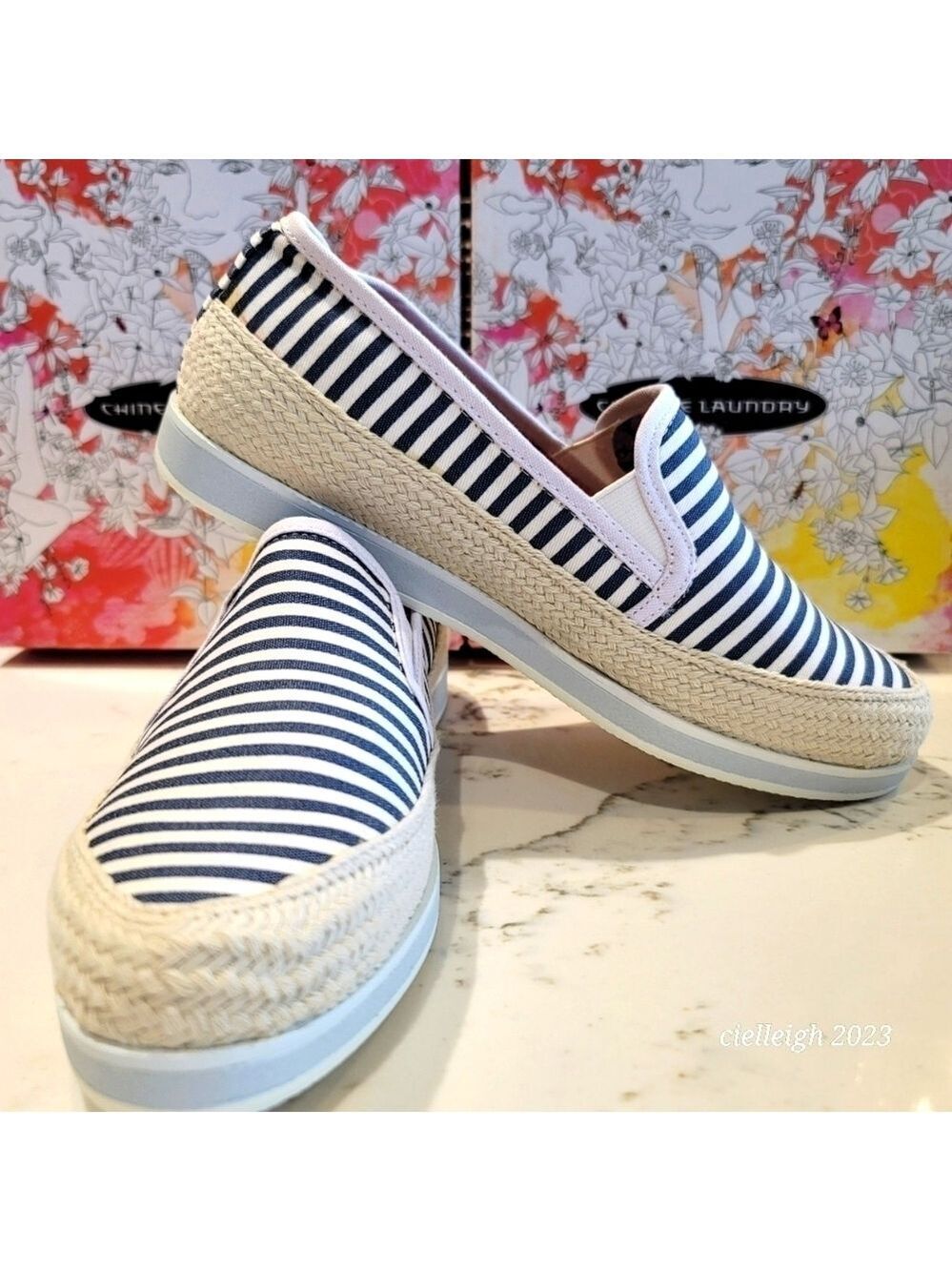 💥4 for $25💥 Chinese Laundry Espadrilles Denim Stripe
